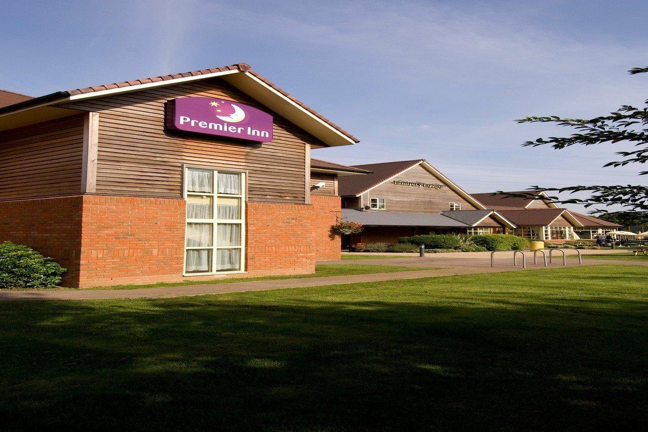 Premier Inn Tewkesbury Ngoại thất bức ảnh